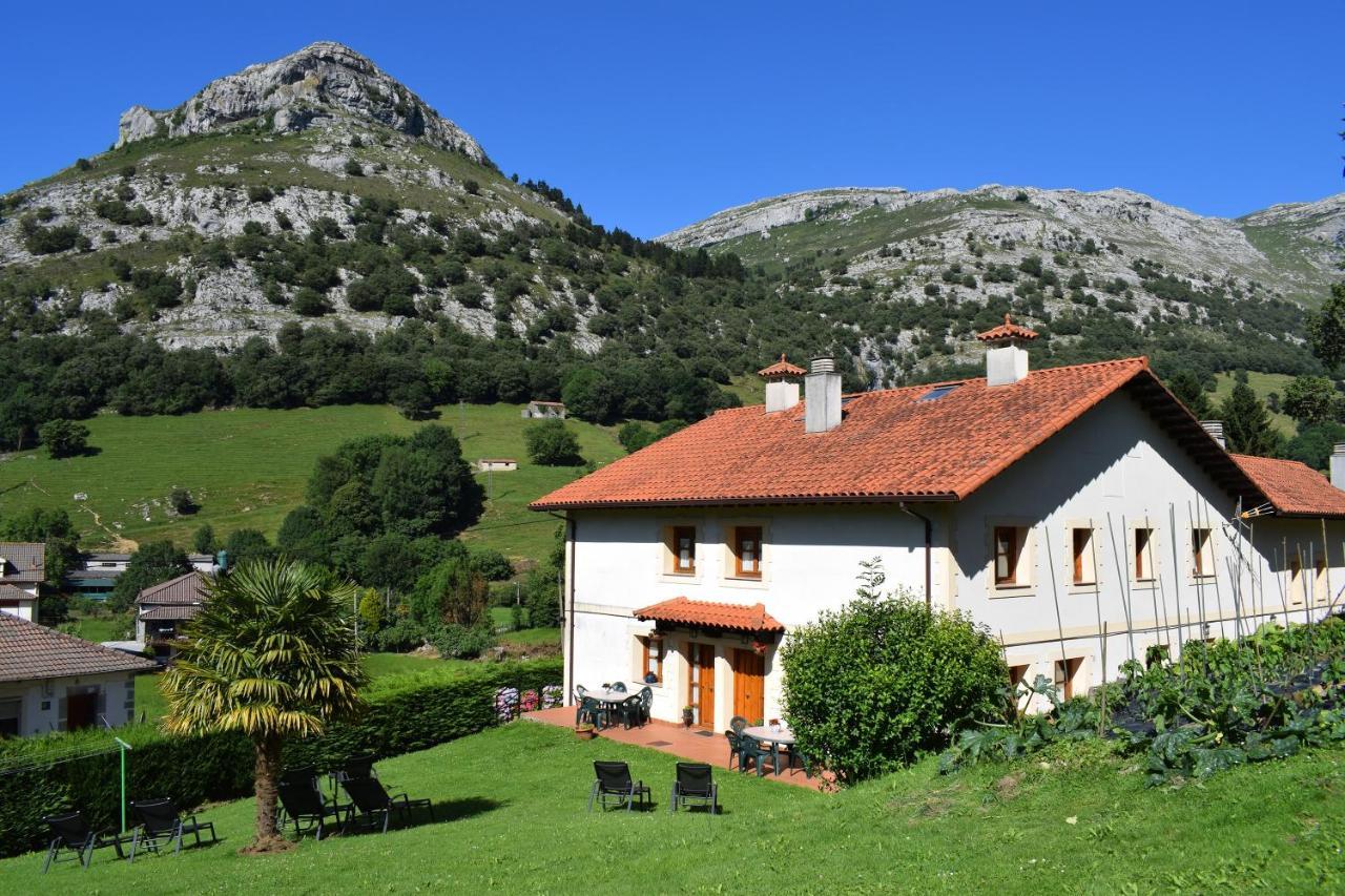 Apartamentos Rurales La Taberna Matienzo 외부 사진